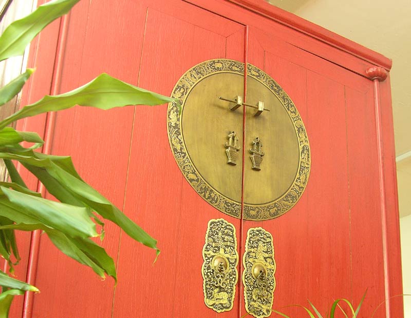 Chinesischer Hochzeitschrank