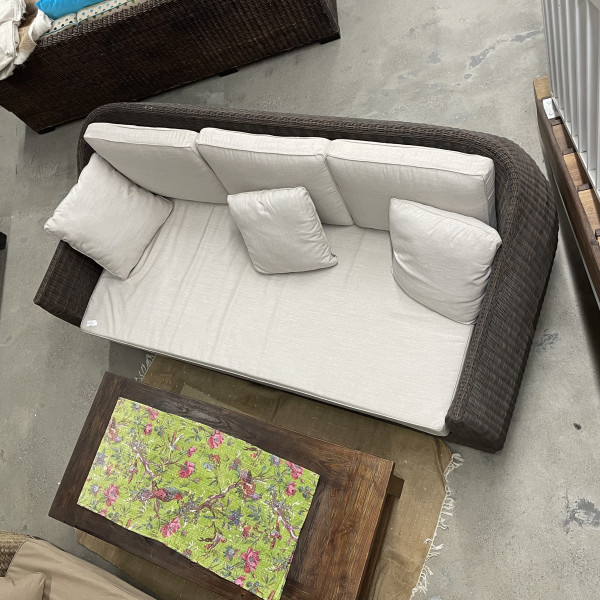 Basilio Sofa Outdoor