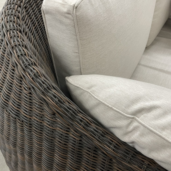 Basilio Sofa Outdoor